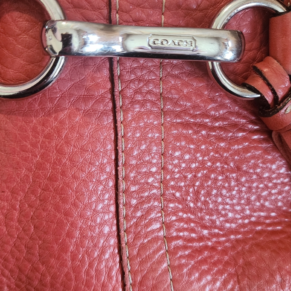 Vintage Coach Hamptons Coral Leather Handbag With Tassel - Picture 8 of 12